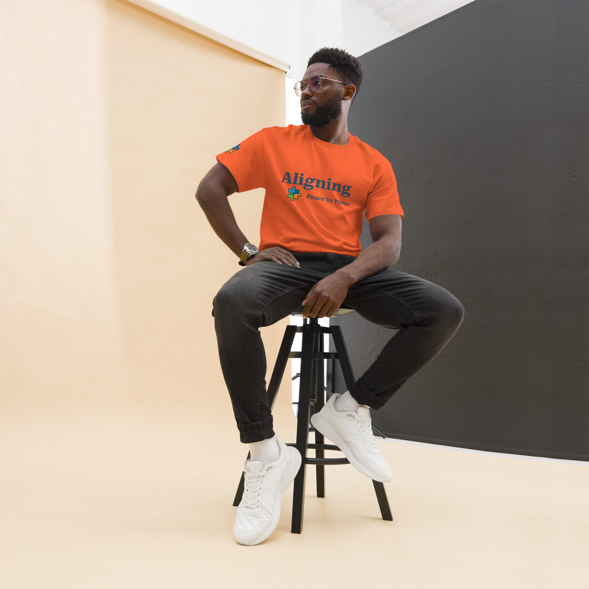 Aligning, T-Shirt - Image 13